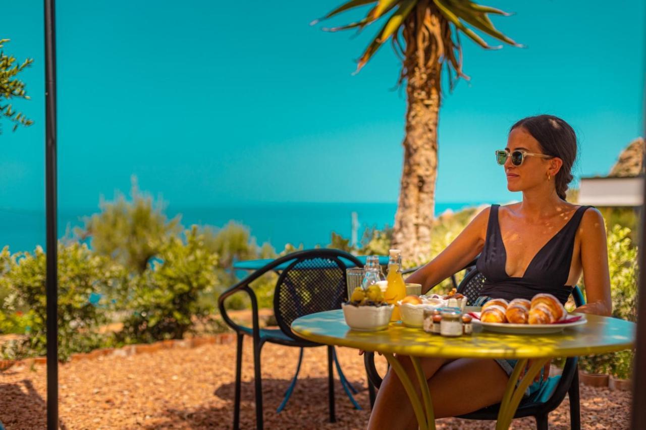 צ'פאלו Villa Toto Resort מראה חיצוני תמונה