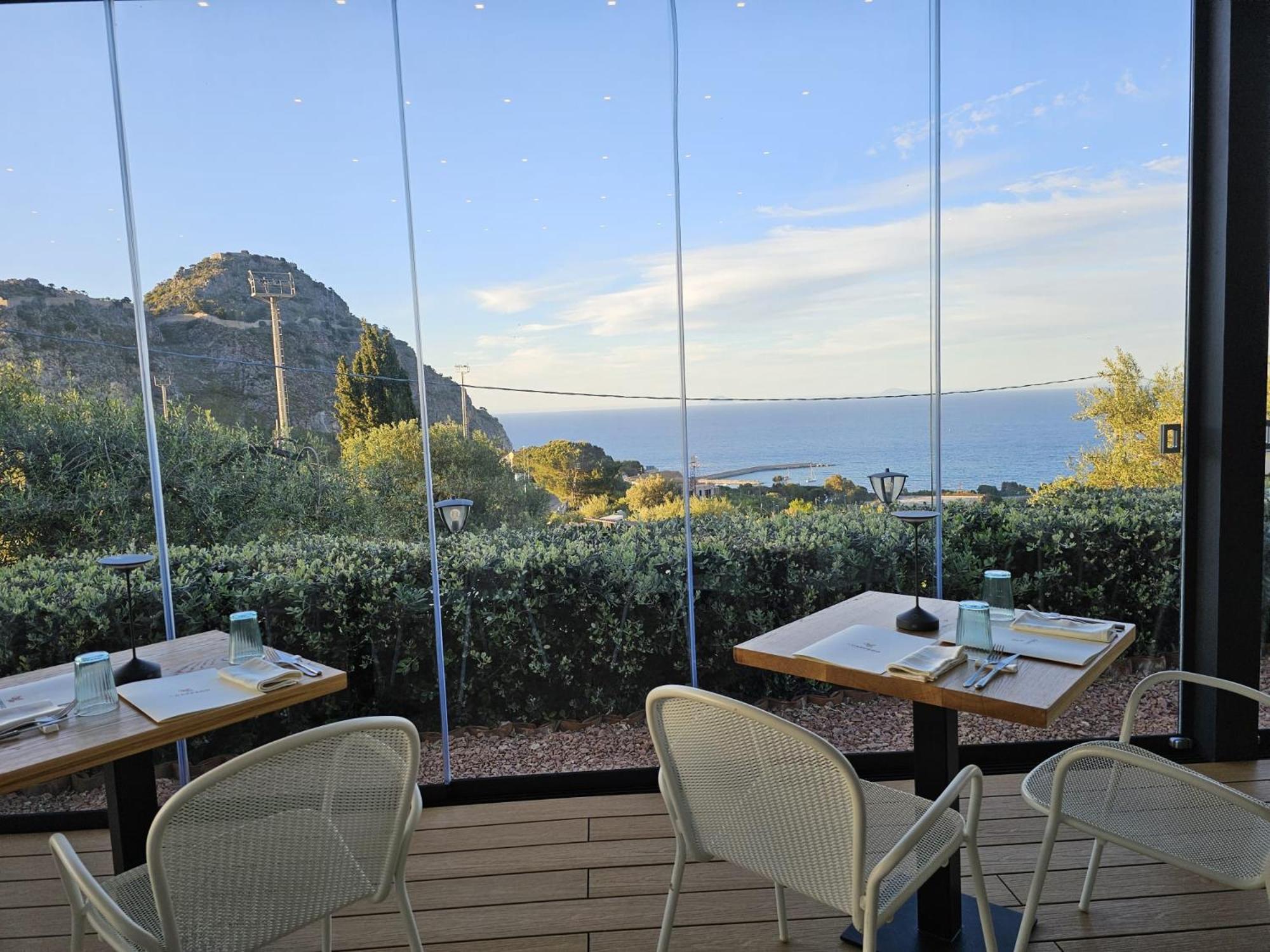 צ'פאלו Villa Toto Resort מראה חיצוני תמונה